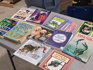 lot 210 image: Lot of (12) Educational Books - Spiders, Frogs, Bugs, Weather Field Guide, Dinosaurs Illustrated and more