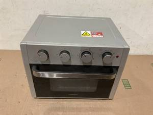 lot 318 image: WEESTA Large Air Fryer Toaster Oven, 24 QT, 7-in-1 Convection Oven