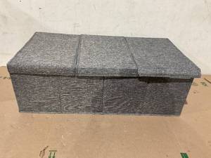 lot 387 image: Extra Large Toy Box - Collapsible Kids Toy Chest, Measures 31 x 16 x 10