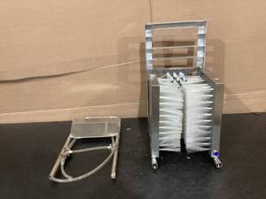 lot 245 image: Boot Scrubber, Multifunctional Boot Automatic Cleaner Anti-Rust for Farm for Livestock
