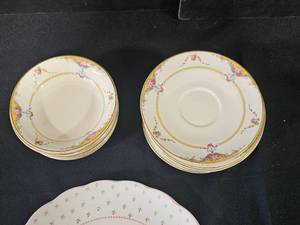 8 Carrollton Saucers, 7 Finger Bowls, 1 Nikko Rose Bouquet American Country Plate