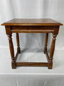 Wooden Side Table w Detailed Legs