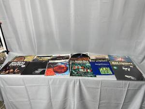 Lot of Vinyl Records Including Johnny Cash  Judy Collins  Tom Scott  Bob James  The Mamas and The Papas  And Many More