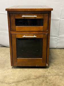 2 Drawer Cabinet on Wheels w 1 File Drawer, Glass Front Detailing (shows wearscratches)