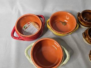 De Silva Terra Cotta Pots, 3 Bean PotHoney Jugs, 2 Glass Snack Bowls