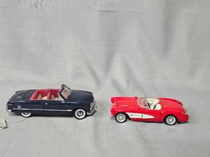 1957 Corvette Stingray (unbranded) Metal Car & Franklin Mint 1949 Ford Convertible Metal Car (missing top)