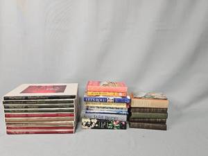 Lot of VTG & Current Books Inc Time-Life Library of Art Book Collection, My Friend Flicka, The Spirit of America, Lets Roll & More