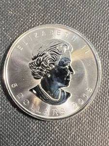 2019 CANADIAN MAPLE LEAF 1 TROY OZ .9999 FINE SILVER