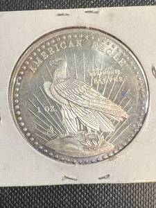 1 TROY OZ .999 FINE SILVER AMERICAN EAGLE ROUND
