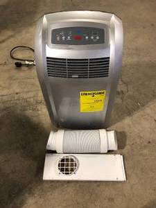 lot 4 image: Whynter 5,000 BTU Portable Air Conditioner Cools 400 Sq. Ft. with Dehumidifier, Remote and Carbon Filter in Silver  Customer Returns See Pictures