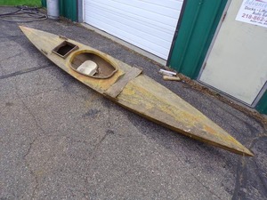 lot 42 image: 14 Wooden Kayak