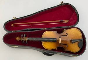 lot 63 image: Vintage Miniature Violin With Case 9 14