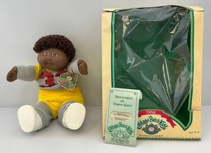 lot 84 image: 1984 Cabbage Patch Kids Maurice Ethan In Original Box