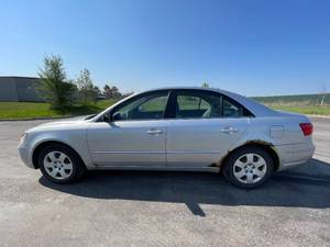 2009 Hyundai Sonata GLS - 2 OWNERS