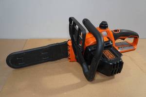 lot 41 image: Black  Decker 20V 10 Max Chain Saw -Tool Only