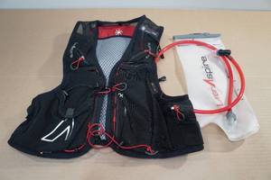 lot 97 image: Ultraspire Zygos 5.0 Hydration Pack -BlackRed