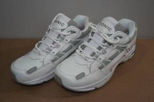 lot 99 image: Vionic 23Walk Sneakers - Size 7.5