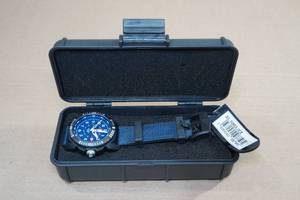 lot 103 image: Luminox ICE-SAR Arctic Outdoor Adventure Watch XL.1003.ICE