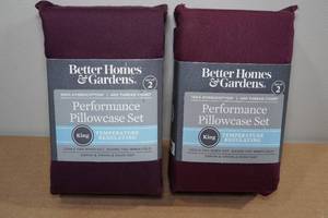 lot 135 image: 2 Sets King Pillowcases
