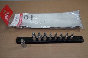 lot 173 image: Wiha 14 & 38 Bit Socket Set Hex Metric
