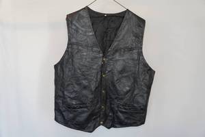 lot 180 image: Leather Vest -Large