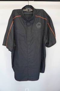 lot 181 image: Harley Davidson Button-Up Shirt -2XL