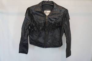 lot 185 image: Bermans Leather Fringe Womens Jacket -Size 14