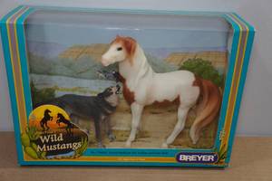 lot 211 image: Vintage Breyer Horse No 750202