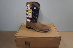 lot 234 image: Smoky Mountain Boots -Youth Size 7