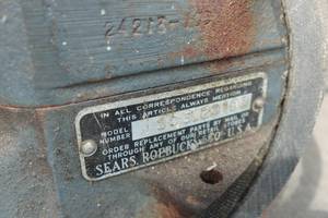 lot 1N image: Vintage Craftsman Belt Drive Lathe
