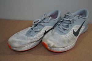 lot 295 image: Nike Athletic Shoes -Size 10