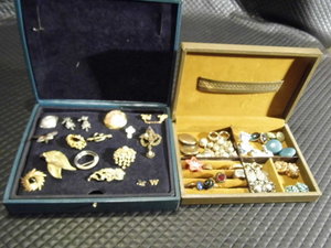 2 Wooden Jewelry Boxes