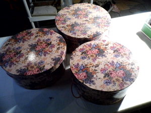 3 Nesting Boxes