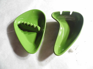 2 Vintage Ashtrays