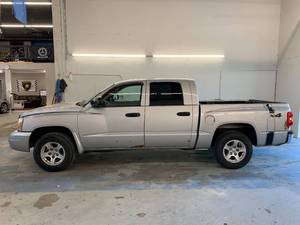 2006 Dodge Dakota Quad Cab SLT