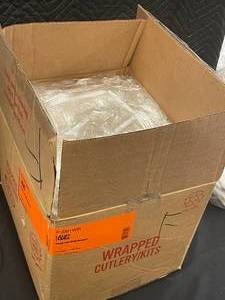 lot 23 image: Senate Fork White Wrapped - Bulk Case of 1,000
