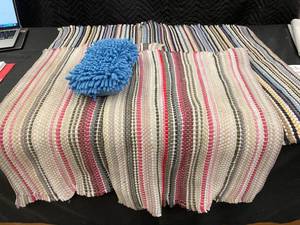 lot 33 image: M3 - Lot of Colorful Woven Rugs with Blue Microfiber Cleaning Glove