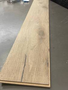 lot 52 image: Reward Mill Creek Collection European Oak Flooring - Berwick