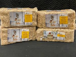 lot 278 image: Way to Celebrate HARVEST 13-Inch Straw Bale - Lot of 4