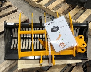 lot 161 image: 3 Pc Excavator Attachments
