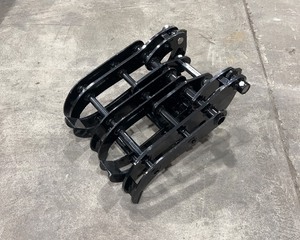 lot 166 image: Excavator Grapple
