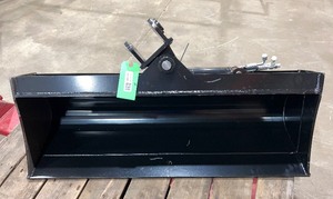 lot 193 image: Tilting Excavator Bucket 40 Inch