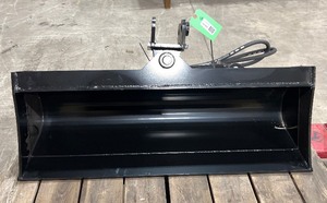 lot 194 image: Tilting Excavator Bucket 40 Inch