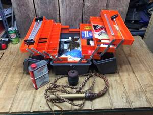 lot 156 image: Gun Cleaning Supplies - Powder - Graph Air - Whip
