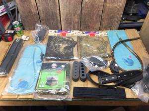 lot 158 image: HuntingArchery Supplies - Bladders