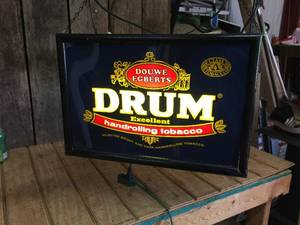 lot 81 image: Vintage 2-Sided DRUM Tobacco Sign