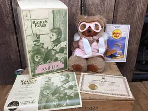 lot 103 image: RAIKES Bear Amelia Poll