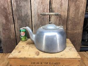 lot 105 image: Large Vintage Aluminum Kettle