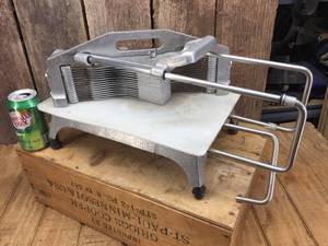 lot 106 image: NSF Lincoln 0643N Commercial Tomato Slicer