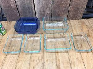 lot 108 image: 6 Blue-ish Pyrex Dishes